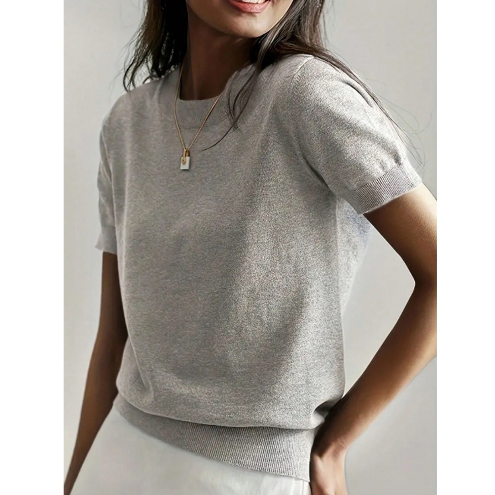Grey Knit Sweater Top Round Neck Short Sleeve